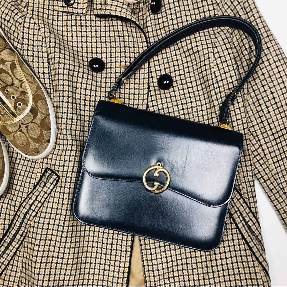 GUCCI navy blue gold vintage envelope small purse